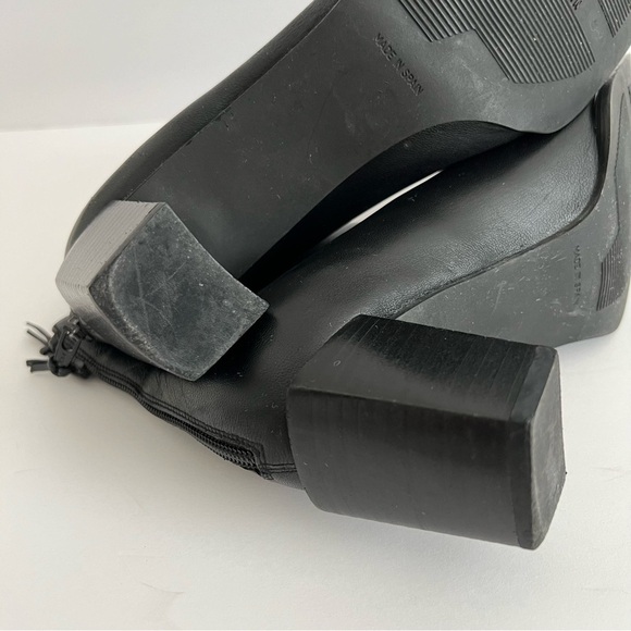 Stuart Weitzman Black Block Heel Square Toe Boots Size 6 - Picture 9 of 11